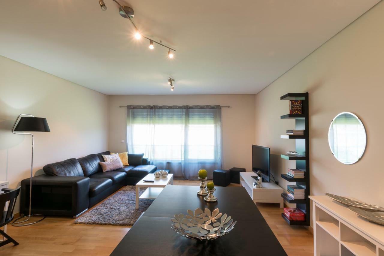 Casa Do Pico Do Salomao Apartment ปอนตาเดลกาดา ภายนอก รูปภาพ